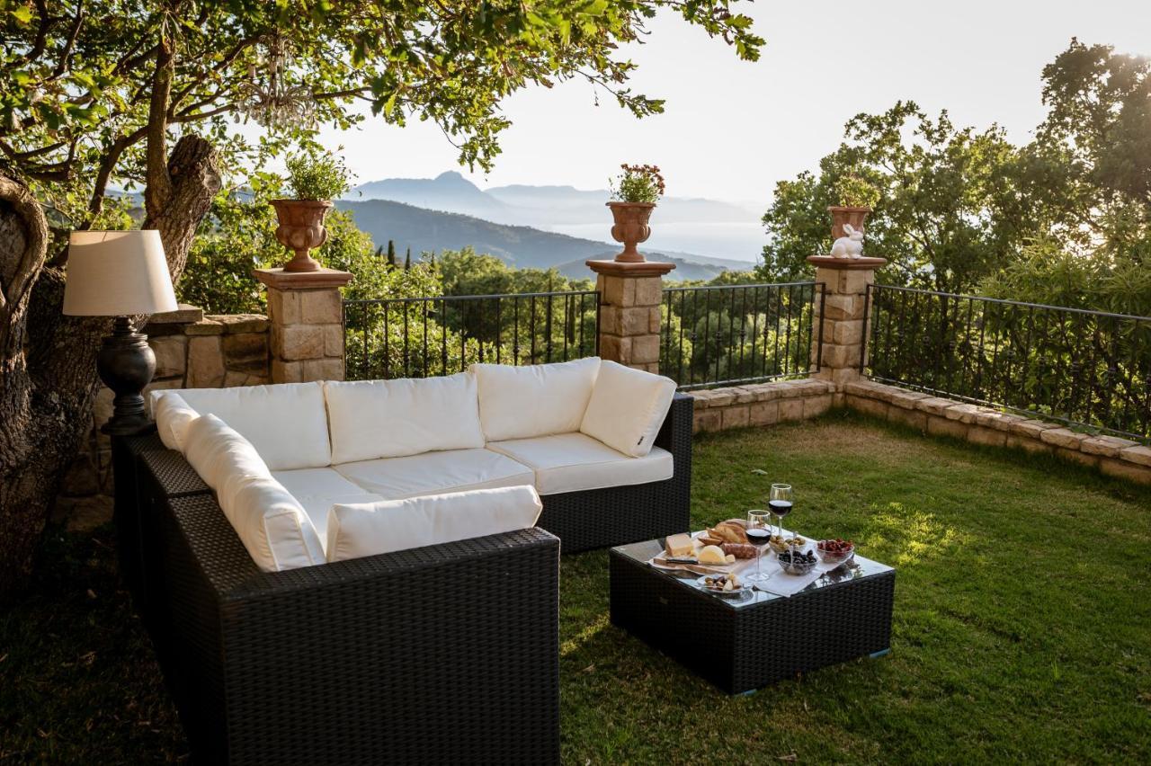 Donna Carolina Luxury Rooms Cefalù Exterior foto
